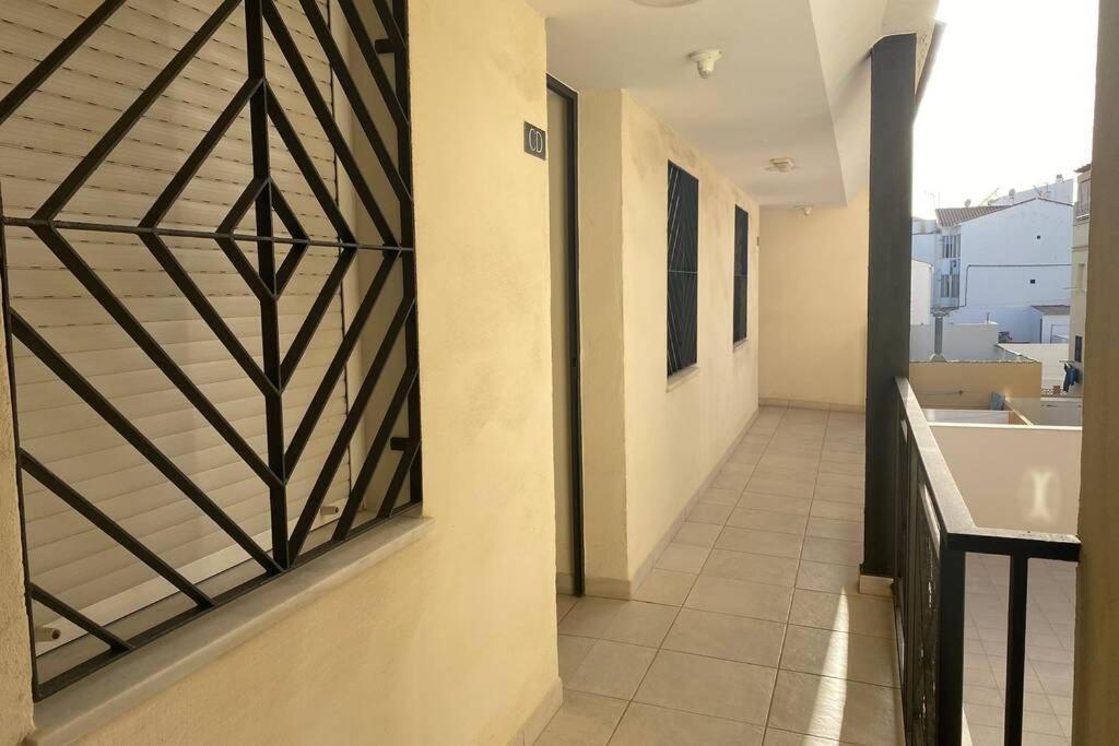 Maravilloso Apartamento En Primera Linea De Playa Con Vistas Al Mar En Caleta De Velez 2 D Exterior photo